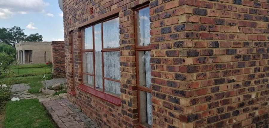 3 Bedroom Property for Sale in Zamdela Free State